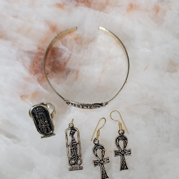 Egyptian Copper Jewelry Set - Picture 2 of 14